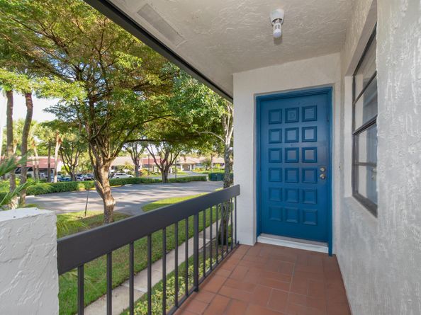 21703 Tall Palm Circle 5D, Boca Raton FL 33433