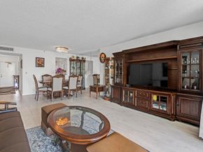 14575 Bonaire Blvd 202, Delray Beach FL 33446