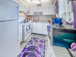 2004 Lake Osborne Drive 1, Lake Worth Beach FL 33461