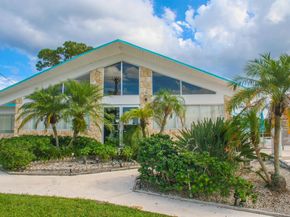 2004 Lake Osborne Drive 1, Lake Worth Beach FL 33461