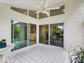 5735 Lakeview Mews Circle, Boynton Beach FL 33437