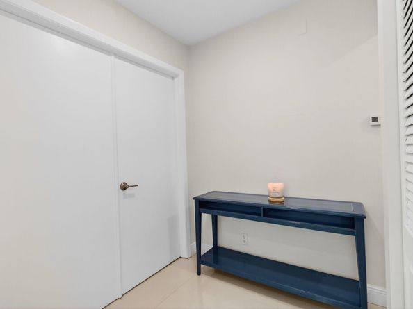 5735 Lakeview Mews Circle, Boynton Beach FL 33437