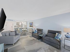 12 Royal Palm Way Unit 605, Boca Raton FL 33432