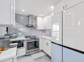 12 Royal Palm Way Unit 605, Boca Raton FL 33432