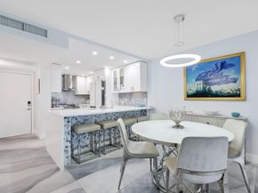 12 Royal Palm Way Unit 605, Boca Raton FL 33432