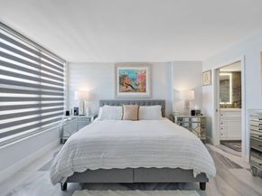 12 Royal Palm Way Unit 605, Boca Raton FL 33432