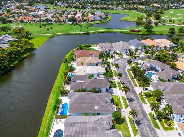 5779 Regency Circle W, Boca Raton FL 33496
