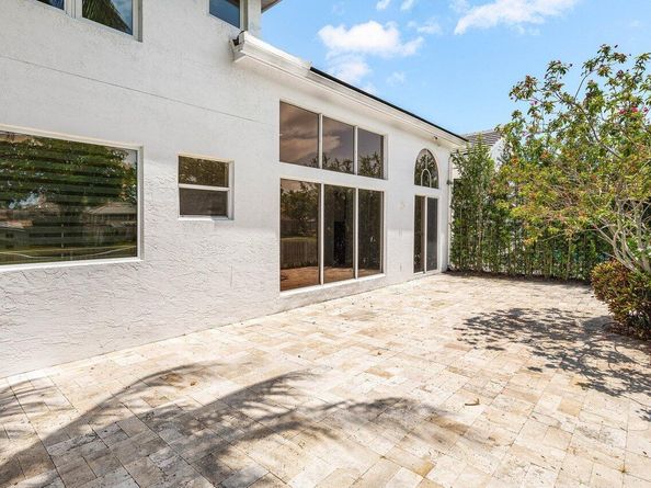 5779 Regency Circle W, Boca Raton FL 33496