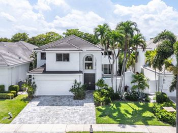 5779 Regency Circle W