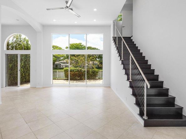 5779 Regency Circle W, Boca Raton FL 33496