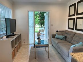 801 SW 10TH St, Fort Lauderdale FL 33315