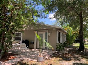 801 SW 10TH St, Fort Lauderdale FL 33315