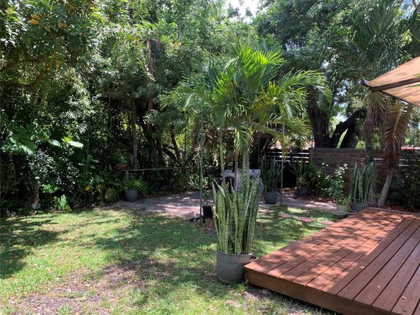 801 SW 10TH St, Fort Lauderdale FL 33315