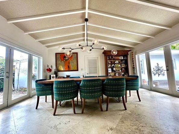 1136 Placetas Ave, Coral Gables FL 33146