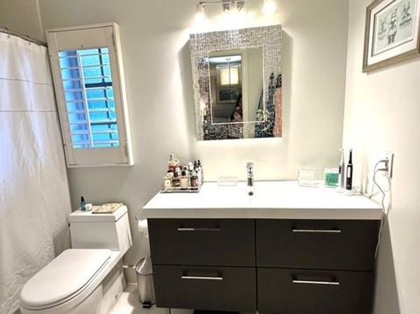 1136 Placetas Ave, Coral Gables FL 33146