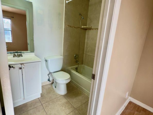 799 Hill Dr F, West Palm Beach FL 33415