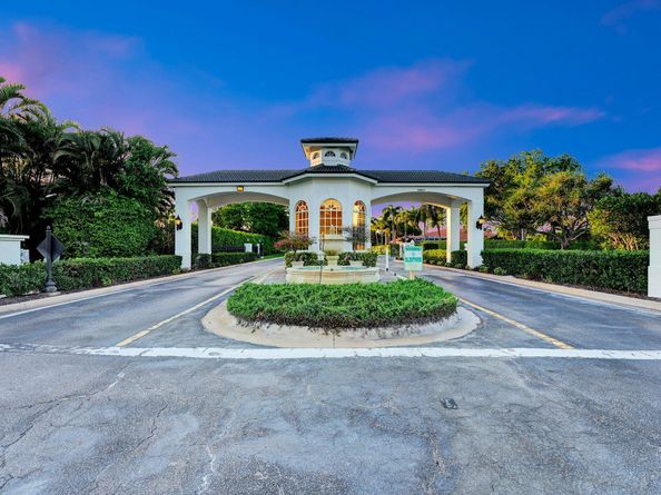 2386 Sunderland Avenue, Wellington FL 33414