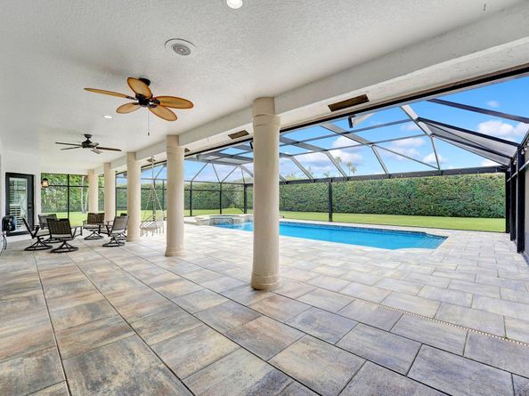 2386 Sunderland Avenue, Wellington FL 33414