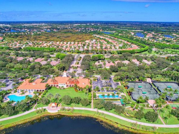 8049 Nevis Place, Wellington FL 33414
