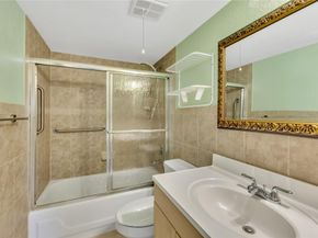 271 NW 76 Ave 206, Margate FL 33063