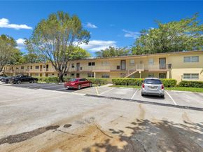 271 NW 76 Ave 206, Margate FL 33063