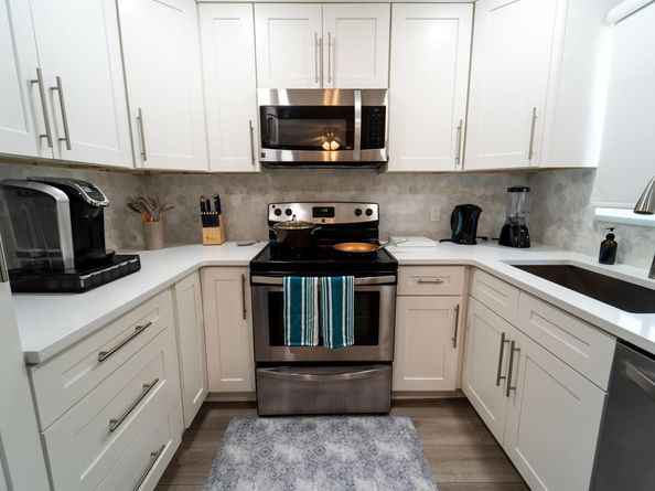 Undisclosed Address #RX-11091890, Lake Worth FL 33461