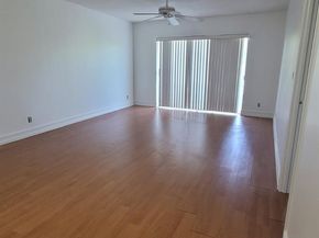 4200 NW 3rd Ct 331, Plantation FL 33317