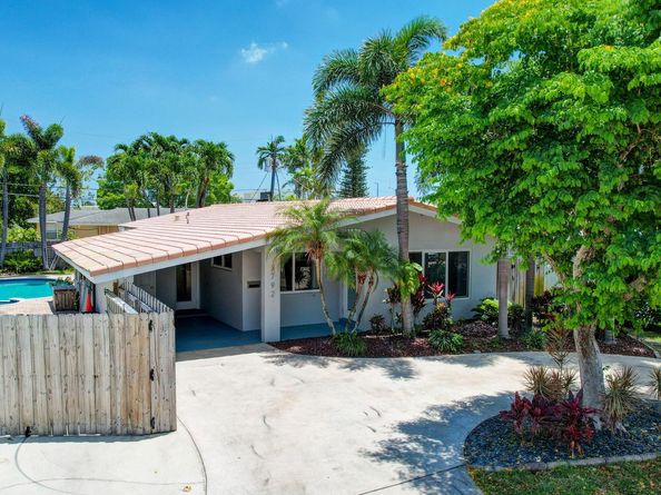 3792 NE 19th Avenue, Oakland Park FL 33308