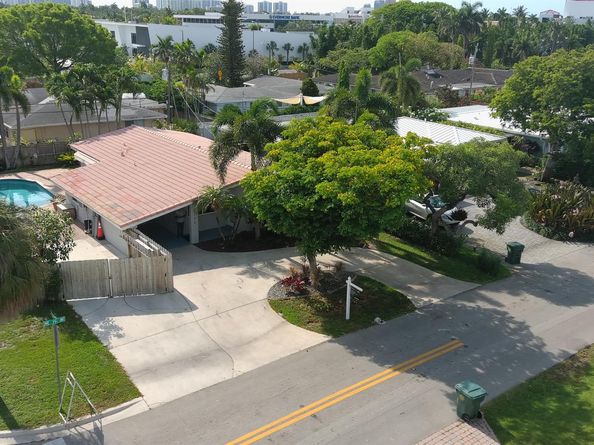 3792 NE 19th Avenue, Oakland Park FL 33308