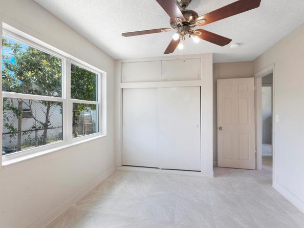 423 N F Street, Lake Worth Beach FL 33460