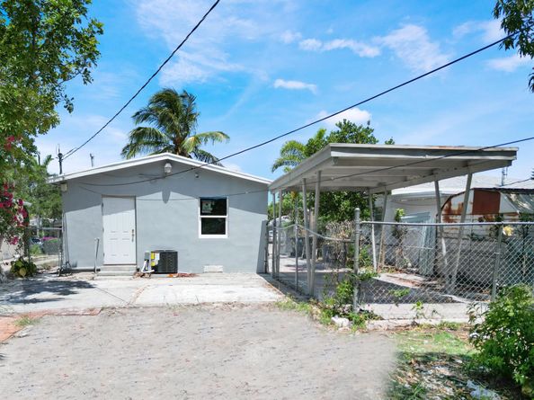 423 N F Street, Lake Worth Beach FL 33460