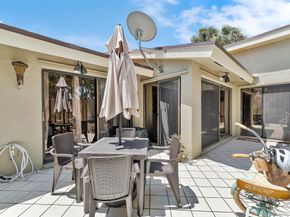 11 Meadows Drive, Boynton Beach FL 33436