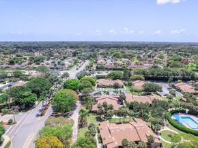 11 Meadows Drive, Boynton Beach FL 33436