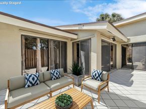 11 Meadows Drive, Boynton Beach FL 33436