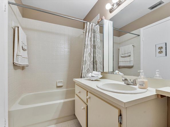 11 Meadows Drive, Boynton Beach FL 33436