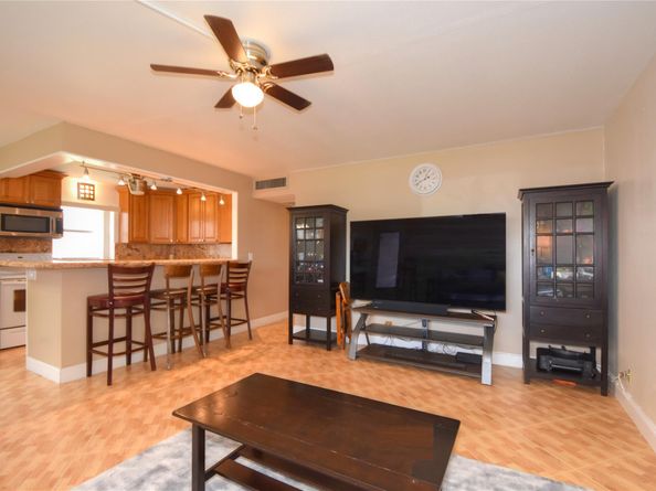 357 Saxony H 357, Delray Beach FL 33446