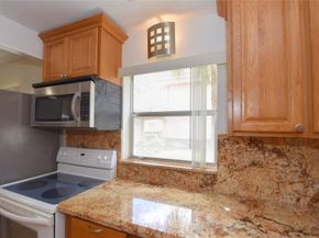 357 Saxony H 357, Delray Beach FL 33446