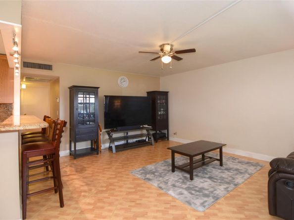 357 Saxony H 357, Delray Beach FL 33446