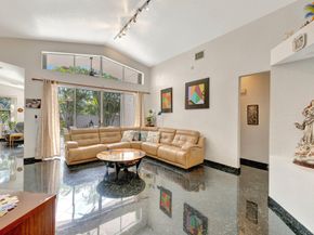 3274 NW 22nd Avenue, Fort Lauderdale FL 33309