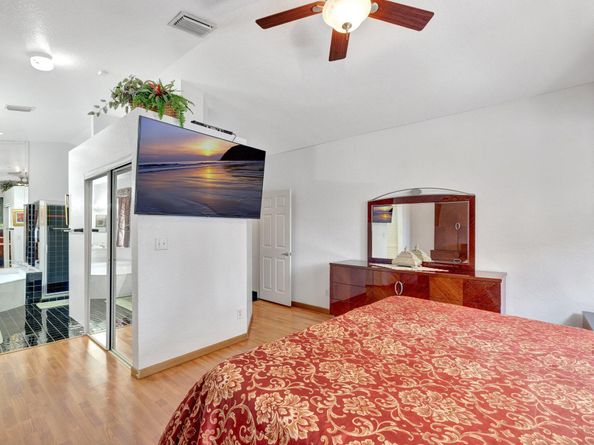 3274 NW 22nd Avenue, Fort Lauderdale FL 33309