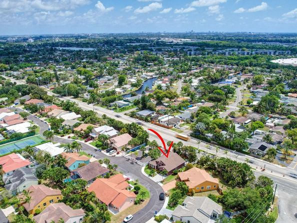 3274 NW 22nd Avenue, Fort Lauderdale FL 33309