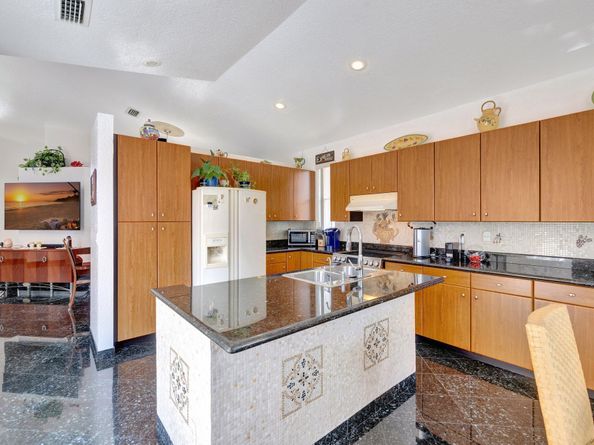 3274 NW 22nd Avenue, Fort Lauderdale FL 33309