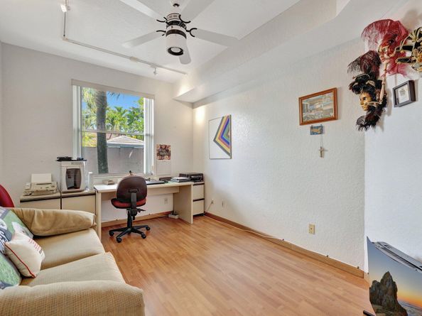 3274 NW 22nd Avenue, Fort Lauderdale FL 33309