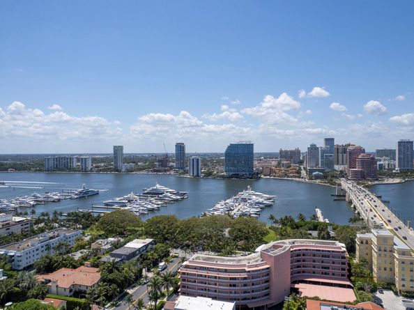 315 S Lake Drive 3f, Palm Beach FL 33480