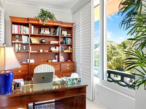 315 S Lake Drive 3f, Palm Beach FL 33480