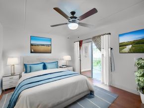 400 Village Green 216 Circle W 216, Palm Springs FL 33461