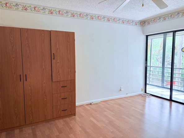 2306 S Cypress Bend Dr 319, Pompano Beach FL 33069