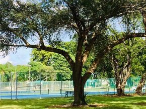 2306 S Cypress Bend Dr 319, Pompano Beach FL 33069