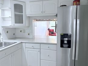 2306 S Cypress Bend Dr 319, Pompano Beach FL 33069