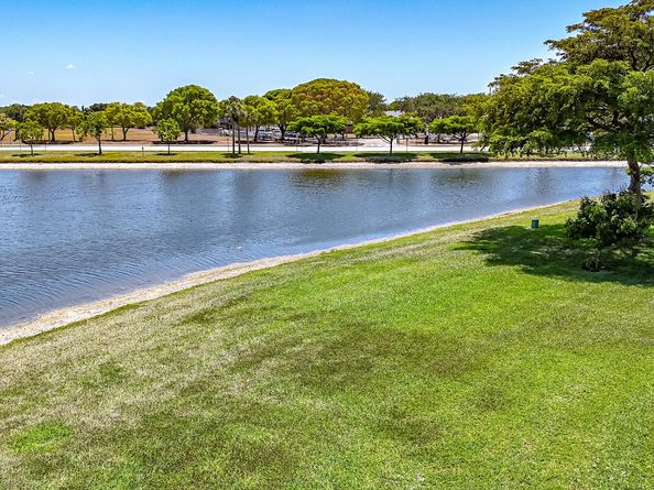 8216 Waterline Drive, Boynton Beach FL 33472